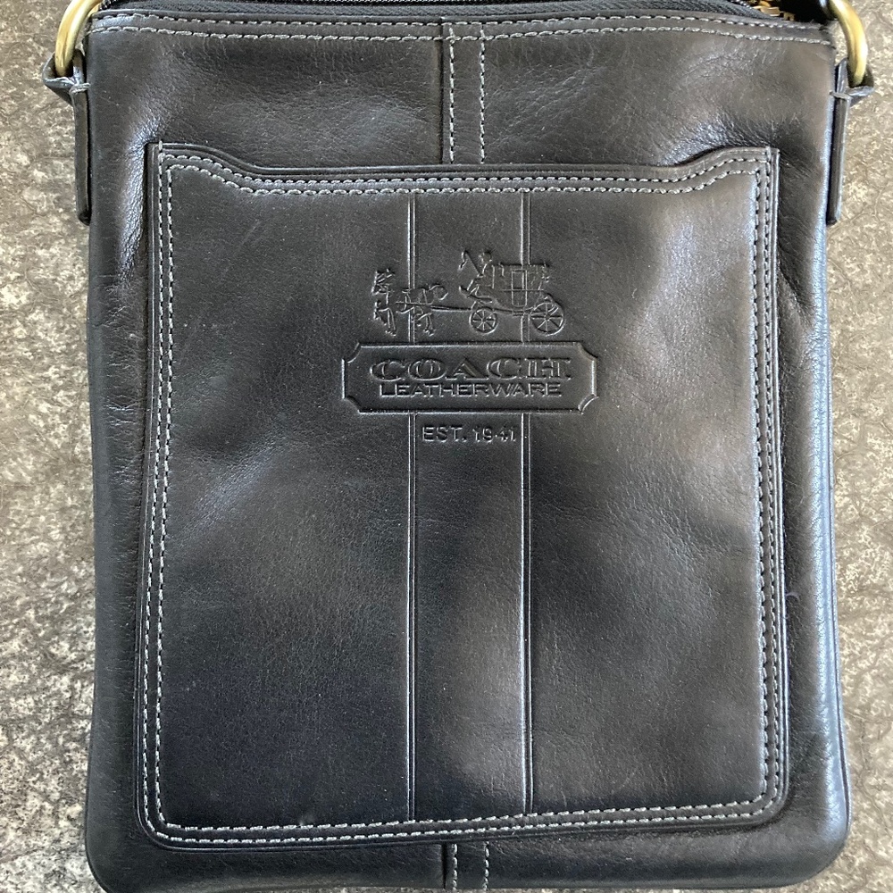 Coach Vintage Black Leather Crossbody Messenger Bag, Style C0869-41552